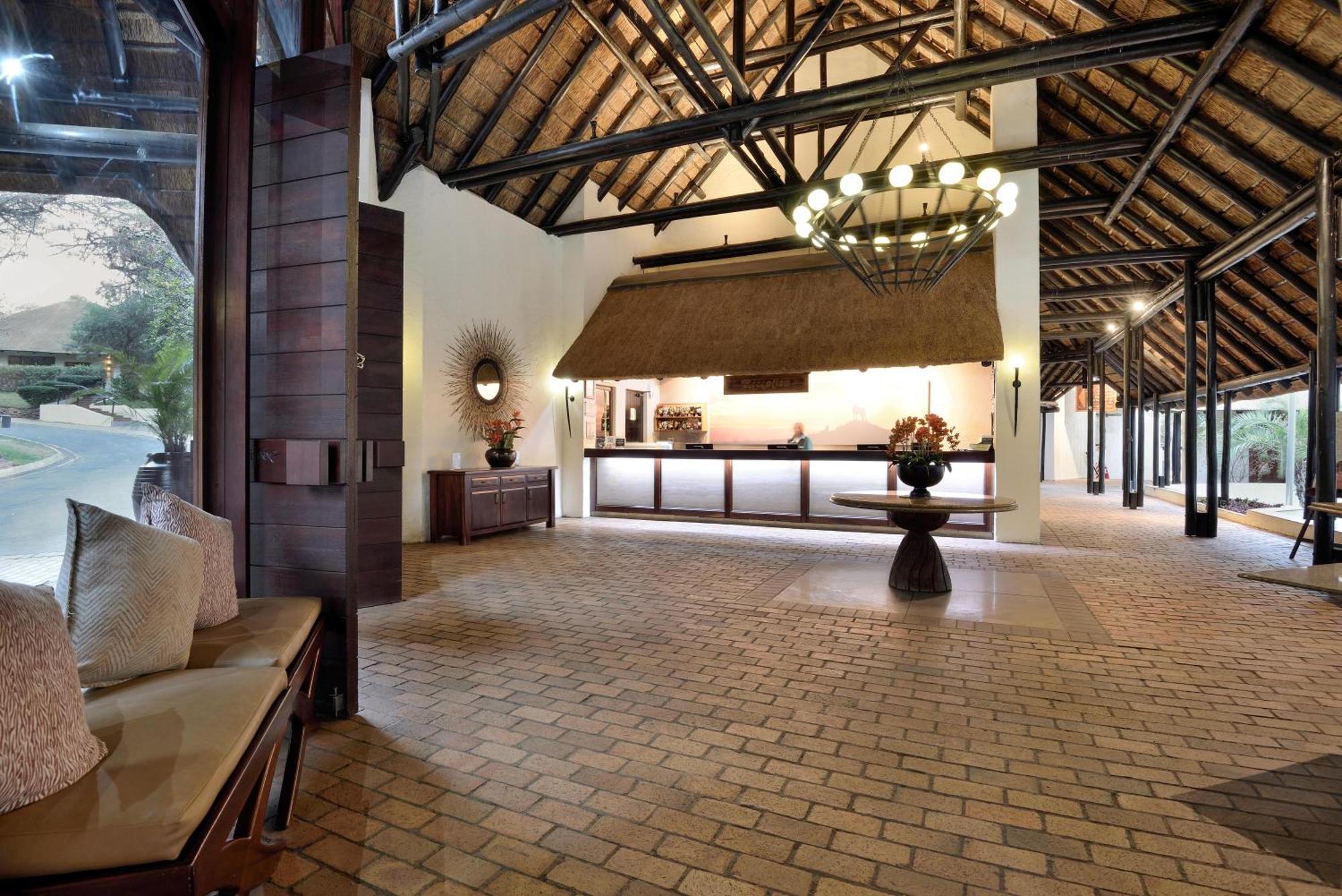 Kwa Maritane Lodge Ледиг Экстерьер фото